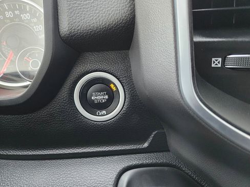 Used 2020 RAM 1500 Big Horn image 23