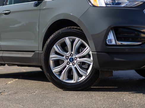 Used 2021 Ford Edge Titanium w/ Cargo Accessory Package image 10