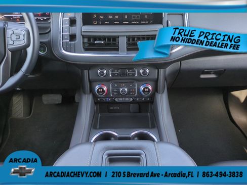 Used 2024 GMC Yukon XL AT4 w/ Max Trailering Package AWD/4WD image 19