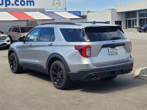 Certified 2024 Ford Explorer ST w/ Equipment Group 401A AWD/4WD image 6