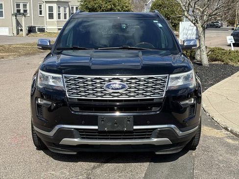 Certified 2018 Ford Explorer Platinum image 2