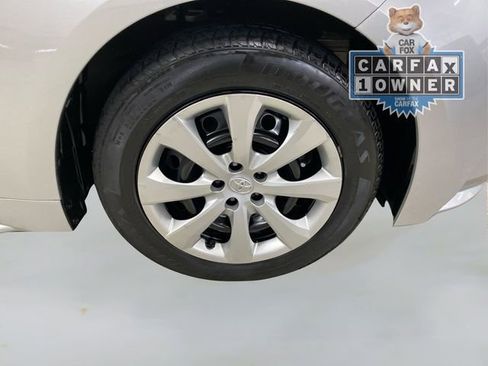 Used 2022 Toyota Corolla LE image 16