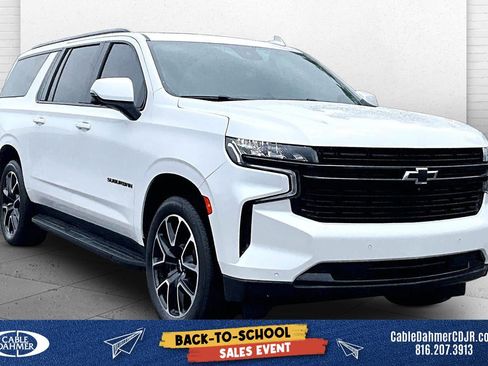 Used 2023 Chevrolet Suburban RST w/ Luxury Package AWD/4WD image 1