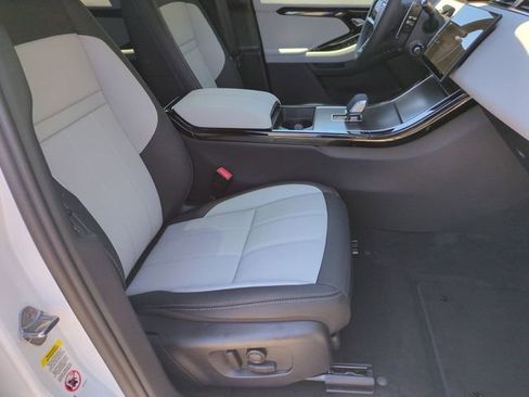 New 2026 Land Rover Range Rover Evoque Hoxton AWD/4WD image 18