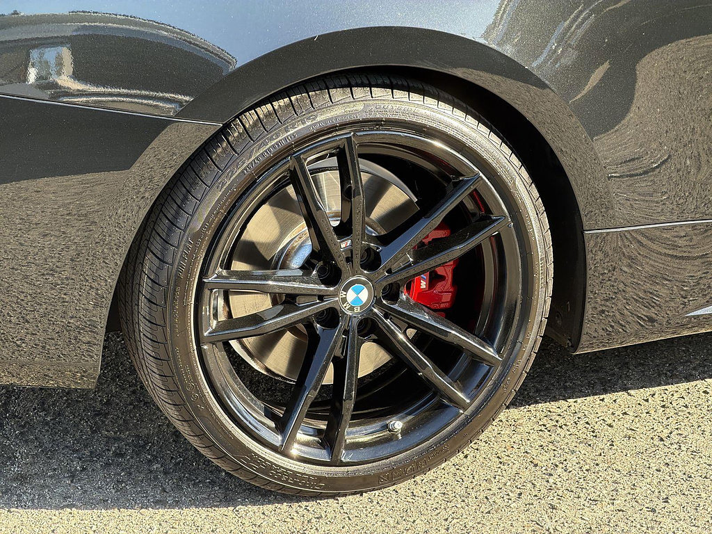 Used 2024 BMW M440i Coupe w/ Premium Package RWD image 33