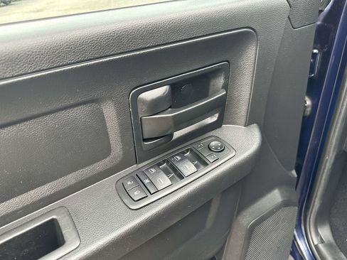 Used 2014 RAM 1500 Express AWD/4WD image 18