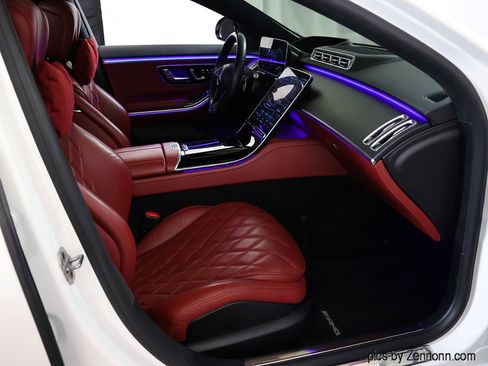 Used 2022 Mercedes-Benz S 580 4MATIC Sedan image 37