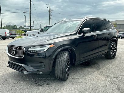 Used 2022 Volvo XC90 T6 Momentum w/ Advanced Package