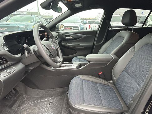 New 2025 Buick Envista Preferred w/ Convenience II Package image 19