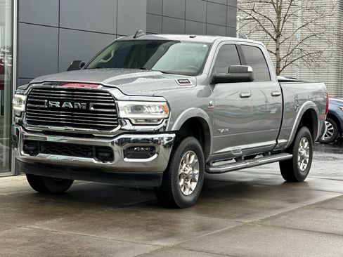 Used 2022 RAM 3500 Laramie image 7