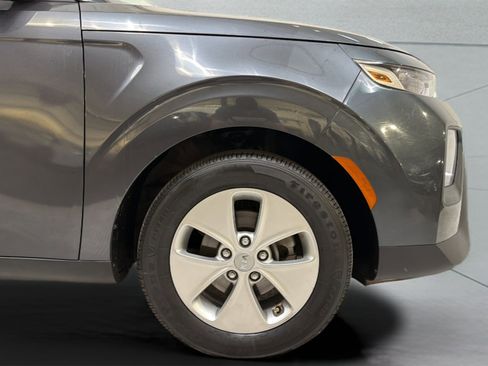 Used 2021 Kia Soul LX image 34