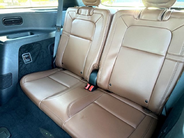 Used 2023 Lincoln Aviator Reserve w/ Equipment Group 201A RWD image 25