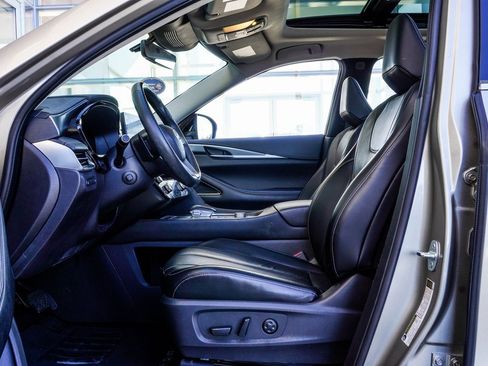 Used 2023 INFINITI QX60 Luxe w/ Performance Audio Package image 19