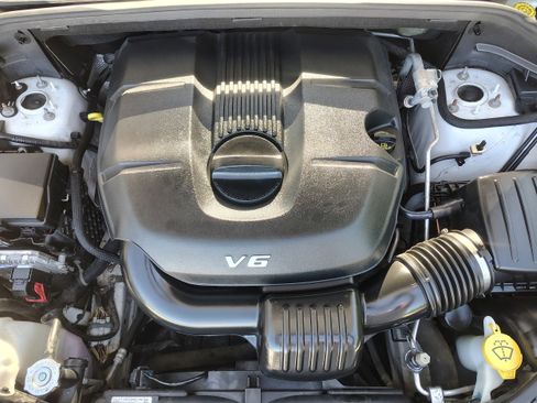 Used 2015 Jeep Grand Cherokee Limited AWD/4WD image 15