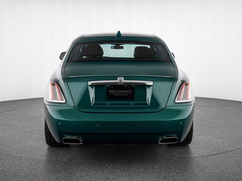 Certified 2025 Rolls-Royce Ghost AWD/4WD image 5