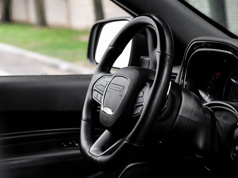 Used 2021 Dodge Durango R/T w/ Blacktop Package image 25