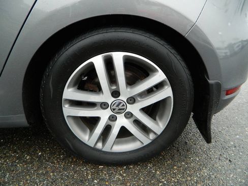 Used 2011 Volkswagen Golf TDI FWD image 23