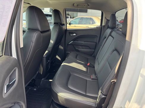 Used 2015 GMC Canyon SLT AWD/4WD image 25
