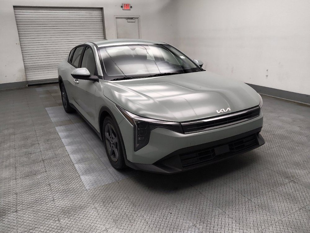 Used 2025 Kia K4 FWD image 13