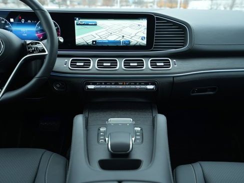 Certified 2025 Mercedes-Benz GLE 350 4MATIC image 25