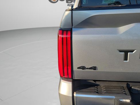 Used 2023 Toyota Tundra Limited w/ Power Package image 21