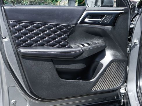 Used 2022 Mitsubishi Outlander SEL FWD image 16