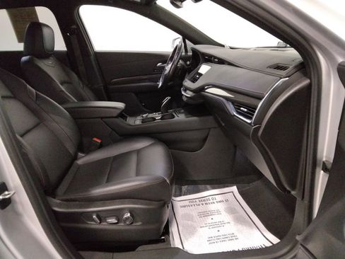 Used 2021 Cadillac XT4 Sport image 39