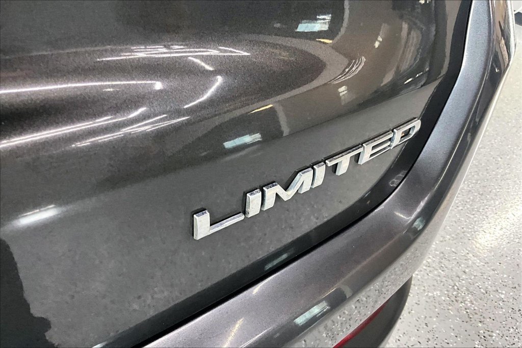 Used 2019 Jeep Compass Limited AWD/4WD image 24