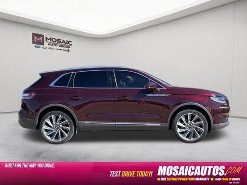 Used 2023 Lincoln Nautilus Reserve w/ Equipment Group 201A AWD/4WD image 8