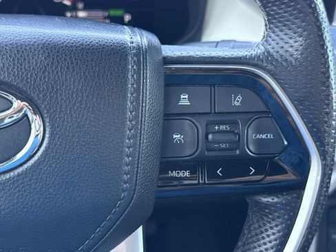 Used 2023 Toyota Tundra Capstone image 25