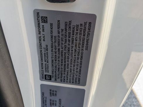 New 2025 GMC Sierra 3500 Pro w/ Convenience Package RWD image 17