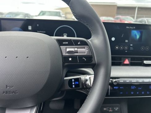 New 2025 Hyundai Ioniq 5 SE RWD image 27