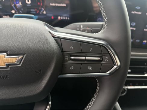 New 2026 Chevrolet Traverse High Country w/ LPO, Floor Liner Package image 23