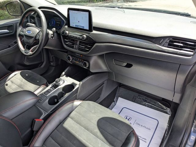 Used 2022 Ford Escape SEL w/ SEL Stealth AWD Package image 37