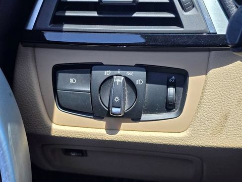 Used 2017 BMW 330e RWD image 27