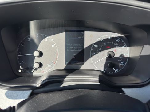 Used 2024 Toyota Corolla SE w/ SE Premium Package image 17