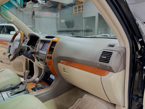 Used 2003 Lexus GX 470 AWD/4WD image 21