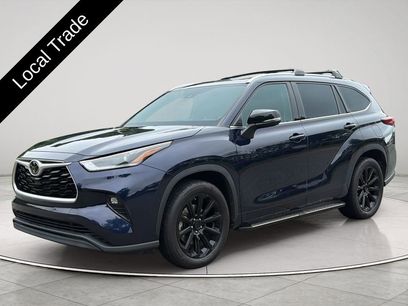 Used 2021 Toyota Highlander XLE