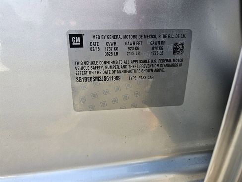 Used 2018 Chevrolet Cruze LT w/ Convenience Package image 25