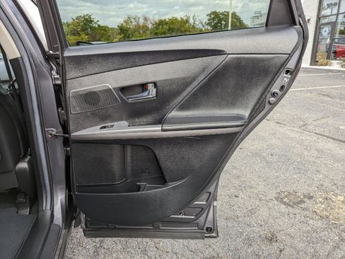 Used 2014 Toyota Venza Limited image 37