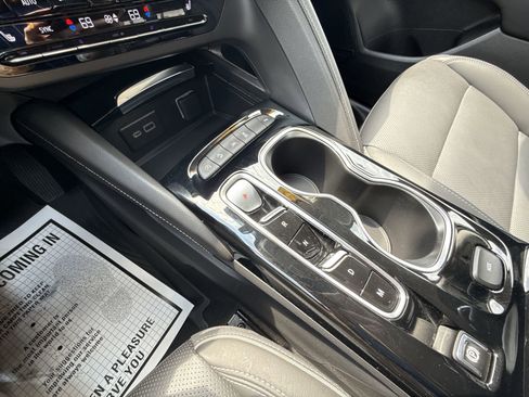 Used 2023 Buick Envision Essence image 15