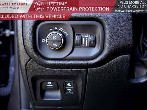 Used 2025 RAM 1500 Laramie w/ Sport Appearance Package image 17