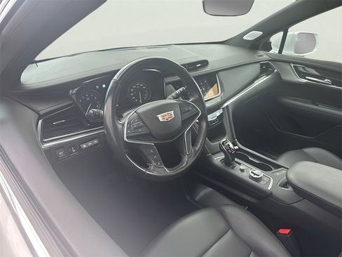 Used 2022 Cadillac XT5 Premium Luxury w/ Technology Package image 21