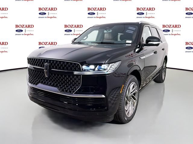 New 2026 Lincoln Navigator Reserve AWD/4WD image 3