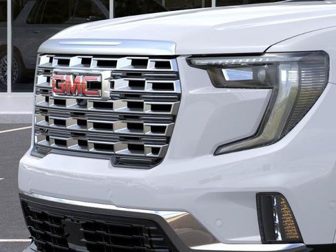 New 2026 GMC Acadia Denali w/ Super Cruise Package AWD/4WD image 13