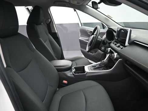 Used 2024 Toyota RAV4 LE image 30