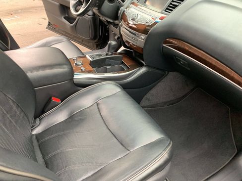 Used 2014 INFINITI QX60 AWD w/ Deluxe Touring Package image 22