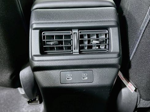 Used 2025 Honda Accord LX image 24