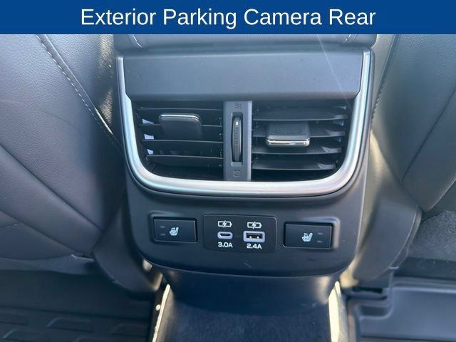 Used 2024 Subaru Legacy Limited AWD/4WD image 10