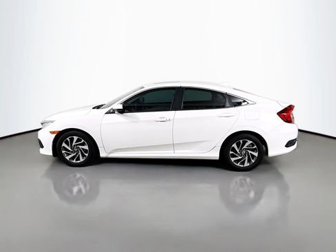 Used 2017 Honda Civic EX image 8